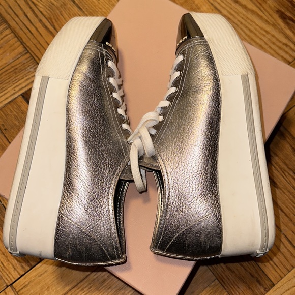 MIU MIU Silver Pointed Platform Sneakers - Picture 13 of 15